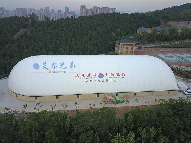 氣膜體育館給用戶帶來(lái)的體驗(yàn)感究竟如何？